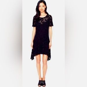 Club Monaco Short Sleeve Benicia Lace Dress w Handkerchief Hem